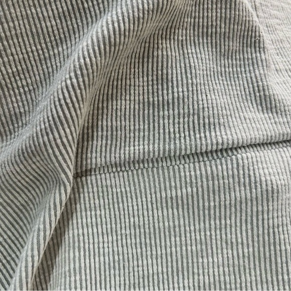 DONNI. Ribbed sweater - Picture 3 of 4